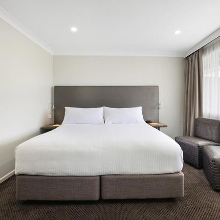 The Duck Inn Apartments Tamworth Exterior photo