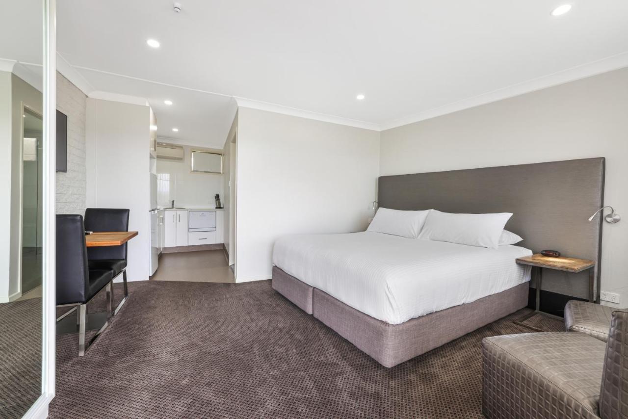 The Duck Inn Apartments Tamworth Exterior photo