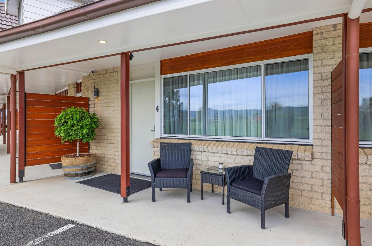 The Duck Inn Apartments Tamworth Exterior photo